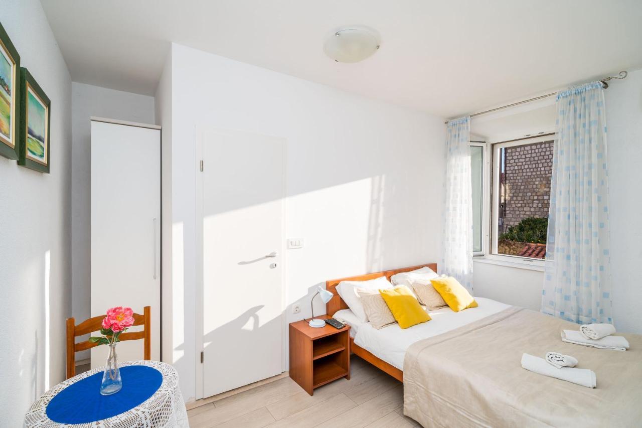 Deluxe Rooms With A Terrace View At Old City Gate 杜布罗夫尼克 外观 照片