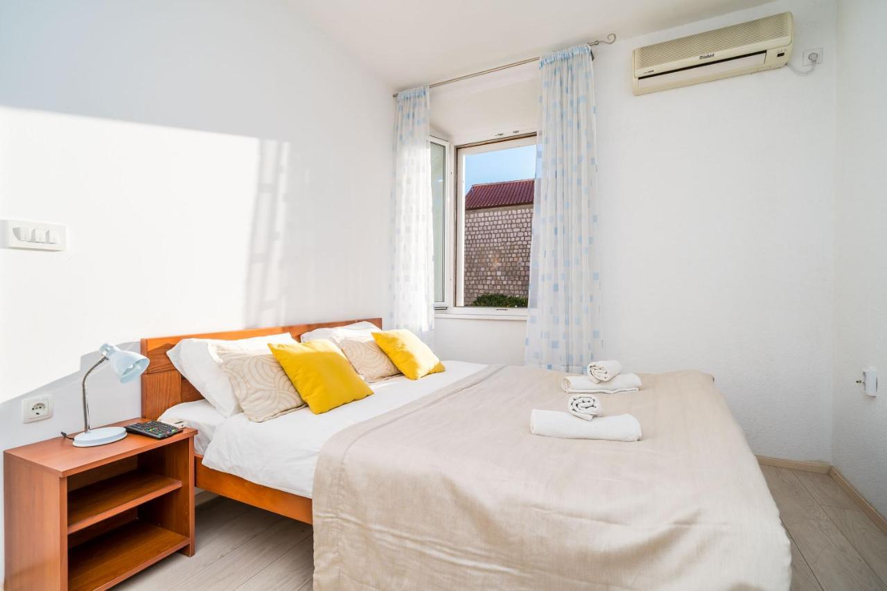 Deluxe Rooms With A Terrace View At Old City Gate 杜布罗夫尼克 外观 照片